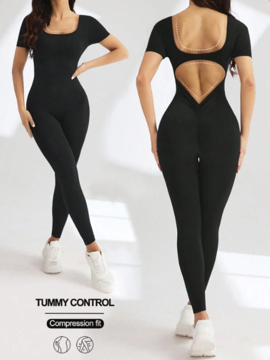 One piece seamless spandex U-neck short sleeved bodysuit with hip